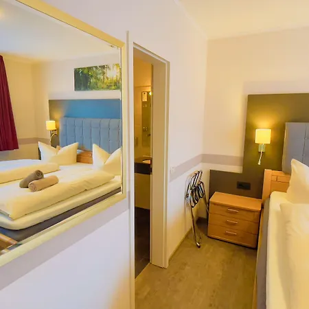 Hotel Schnehagen 3*
