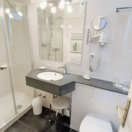 Hotell Schnehagen 3*